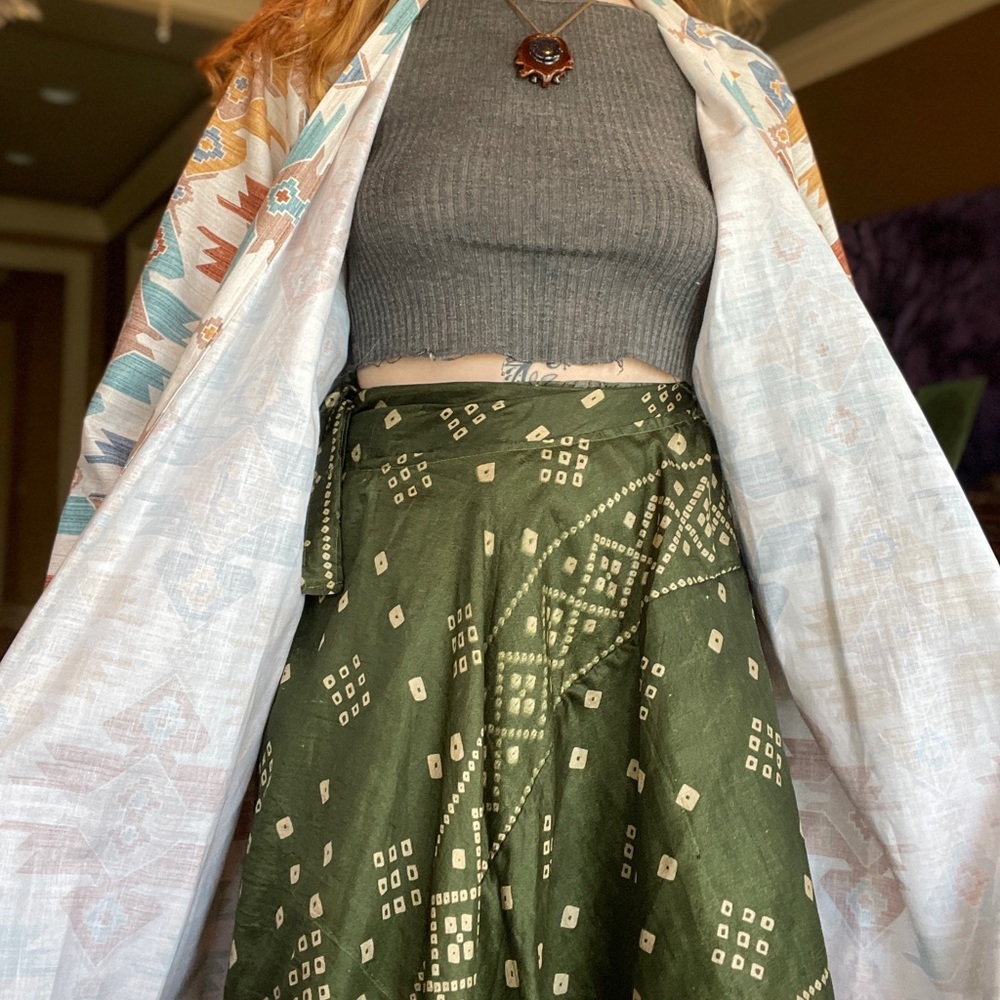 Tribal Lightweight Robe - Picture 6 of 7